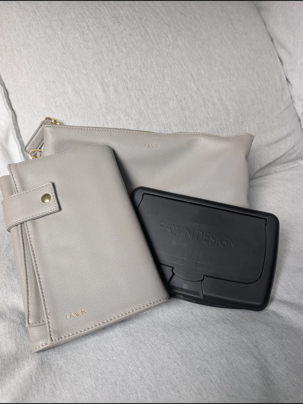 FAWN DESIGN Original Diaper Bag Bundle in Gray 🩶